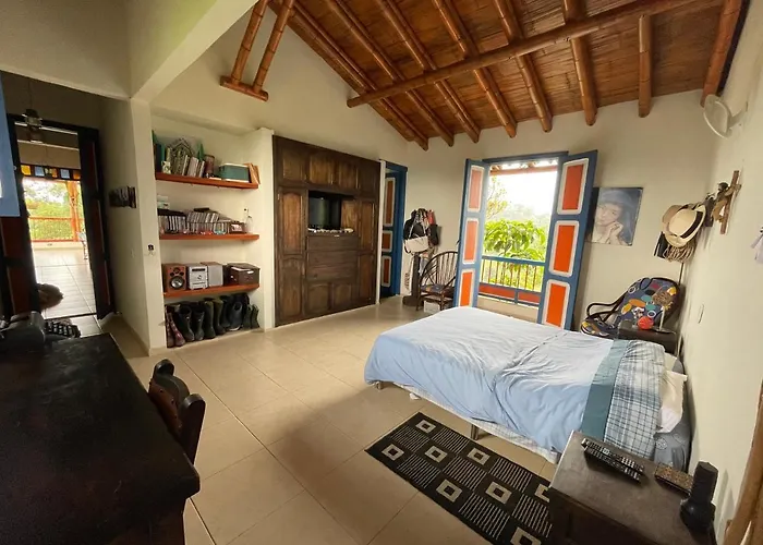 Hospedaje Mandarinos Filandia